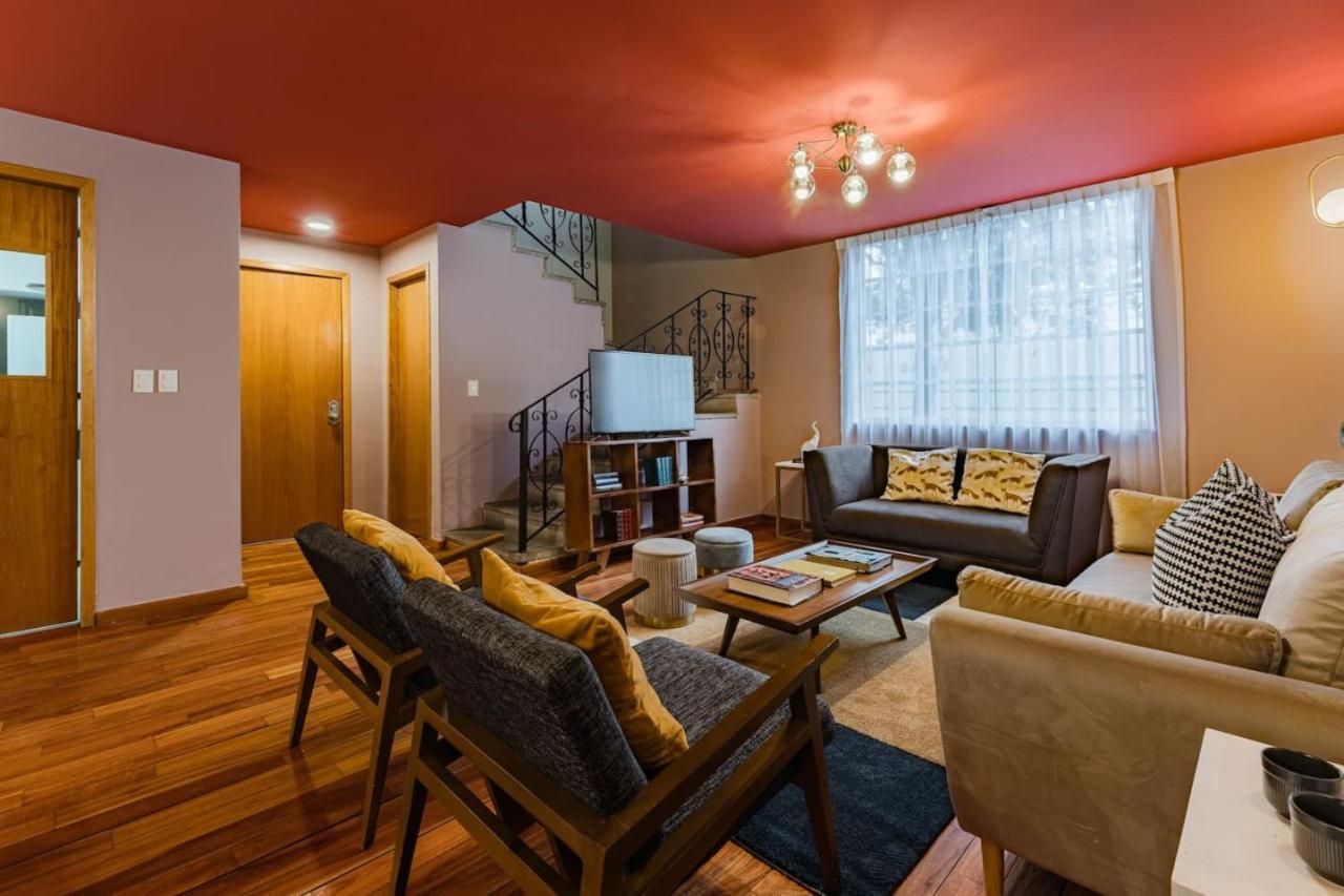 Stylish Getaway With Patio, Near Attractions Holiday home Mexico City
